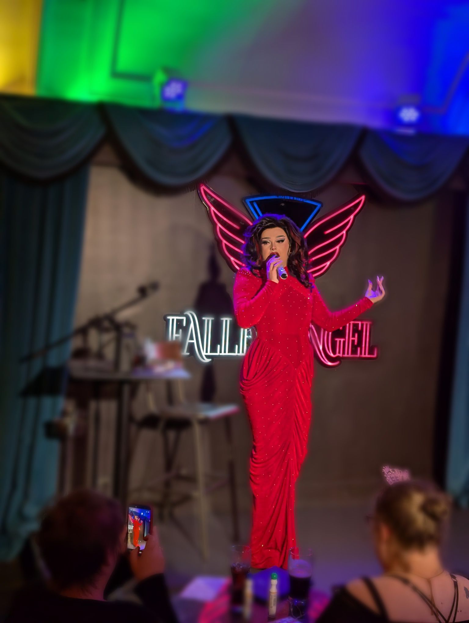 Christmas Sparkle Drag Night!